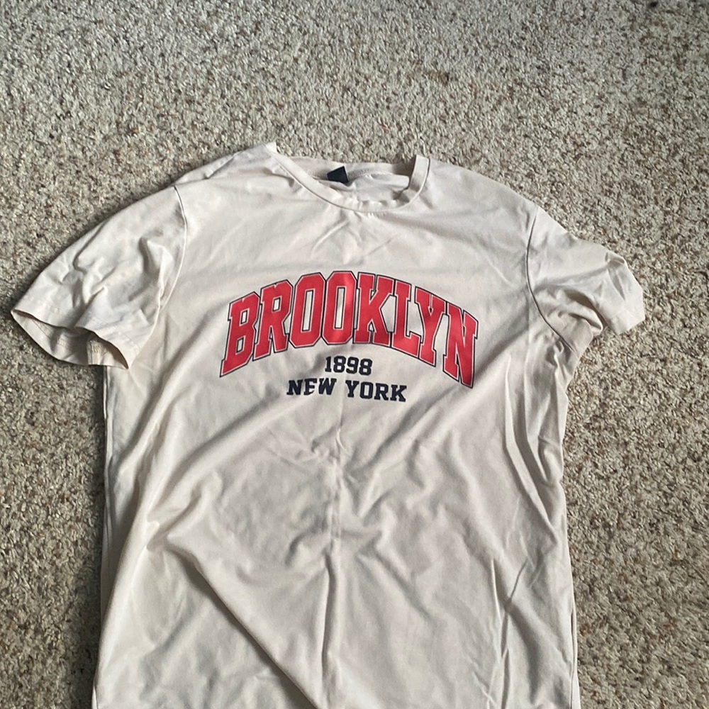 Cream Medium Brookelyn Graphic Tee